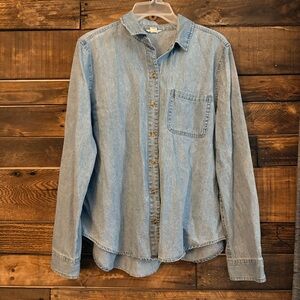 Aeropostale Women’s Denim Button Up Shirt